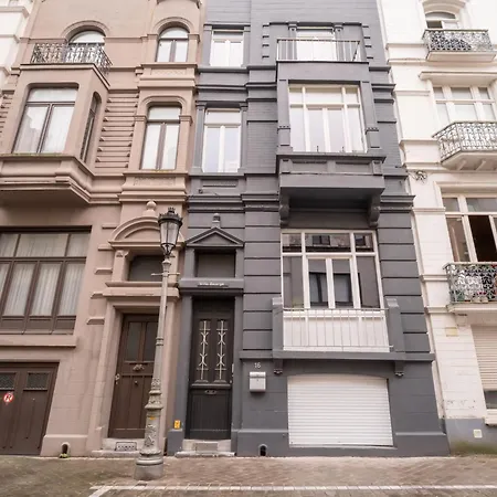 Lejlighed George With Terrace By Interhome