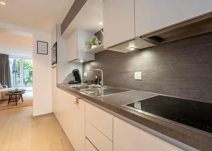 公寓 George With Terrace By Interhome