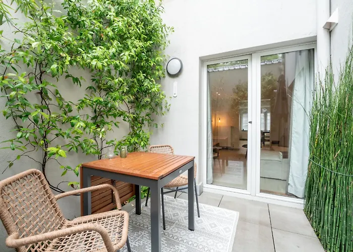 公寓 George With Terrace By Interhome *